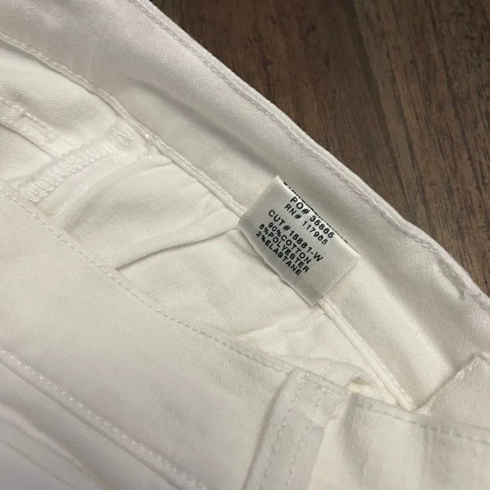 J Brand Ruby Stovepipe Jeans - Picture 10 of 15